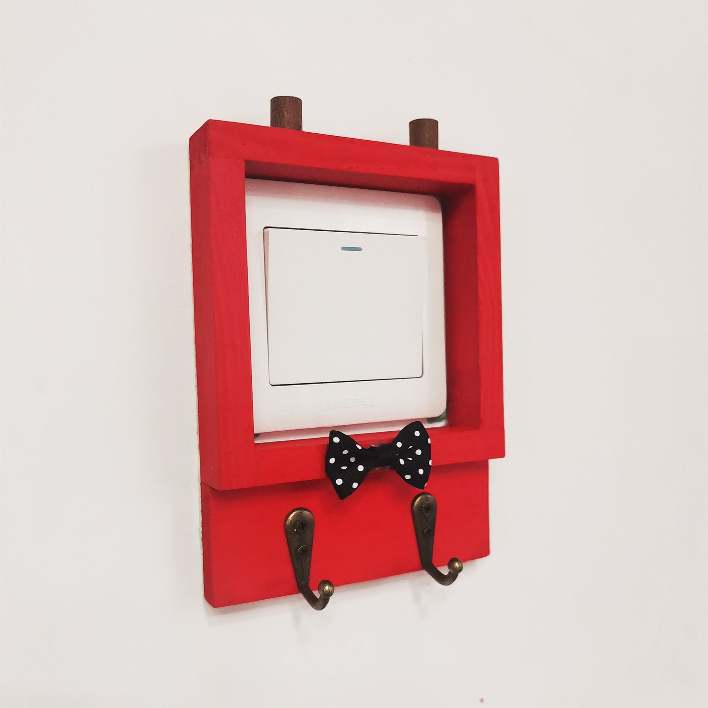 Woodland Socket Accent Frame / Dark Green Leaves