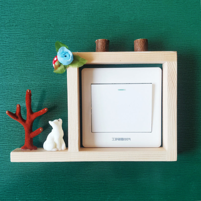 Woodland Socket Accent Frame